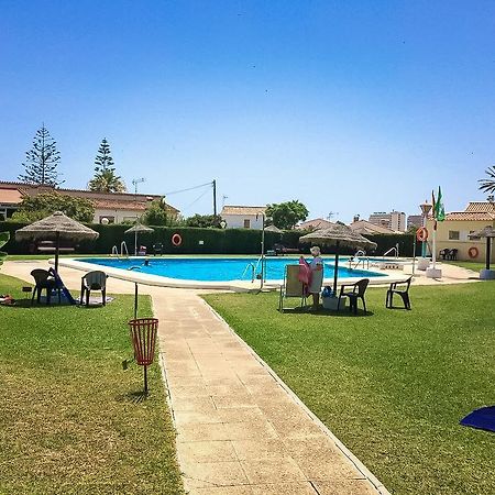 Holidays2Torremolinos Apartamento De 3 Dormitorios Con Terraza Y Piscina Comunitaria Екстер'єр фото