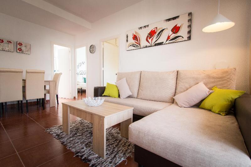 Holidays2Torremolinos Apartamento De 3 Dormitorios Con Terraza Y Piscina Comunitaria Номер фото