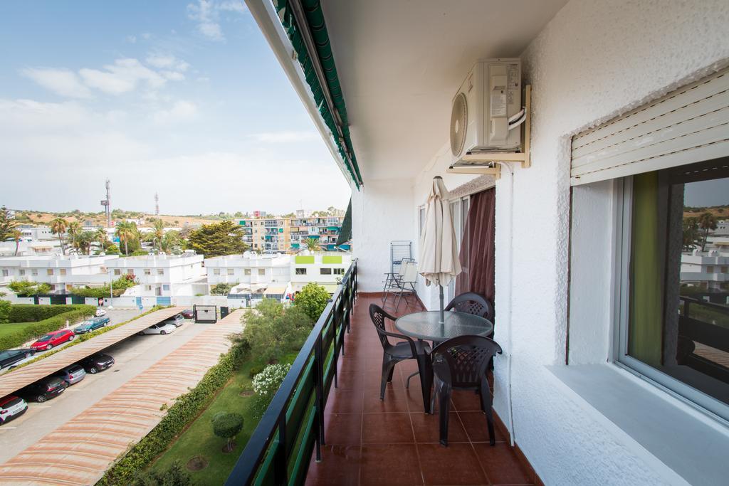 Holidays2Torremolinos Apartamento De 3 Dormitorios Con Terraza Y Piscina Comunitaria Екстер'єр фото